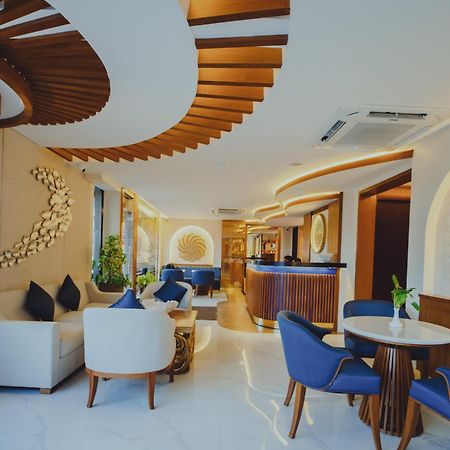 Umet Seaview Hotel With Free Airport Pick Up And Drop T&C Apply Мале Экстерьер фото
