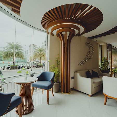 Umet Seaview Hotel With Free Airport Pick Up And Drop T&C Apply Мале Экстерьер фото