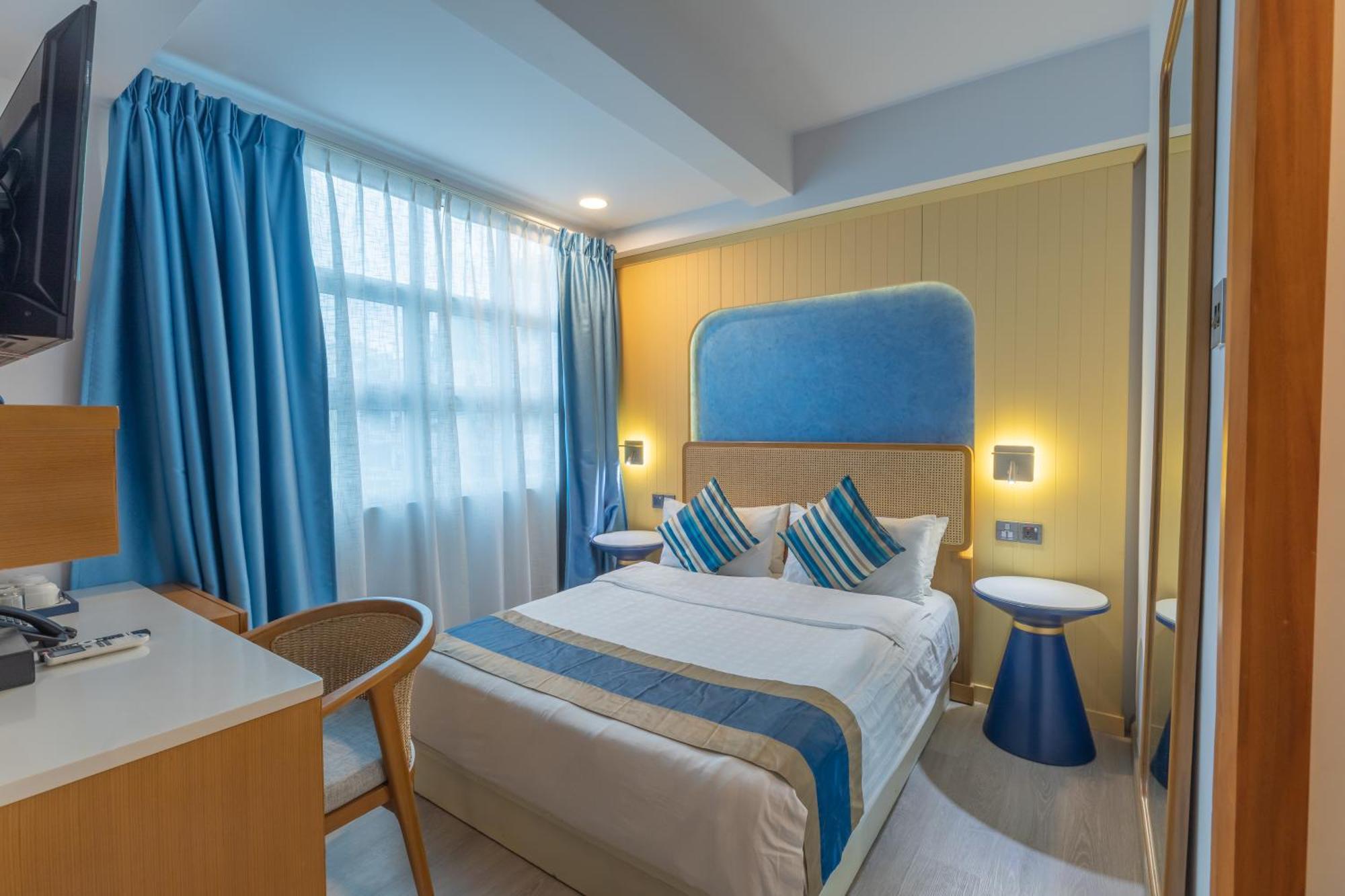Umet Seaview Hotel With Free Airport Pick Up And Drop T&C Apply Мале Экстерьер фото