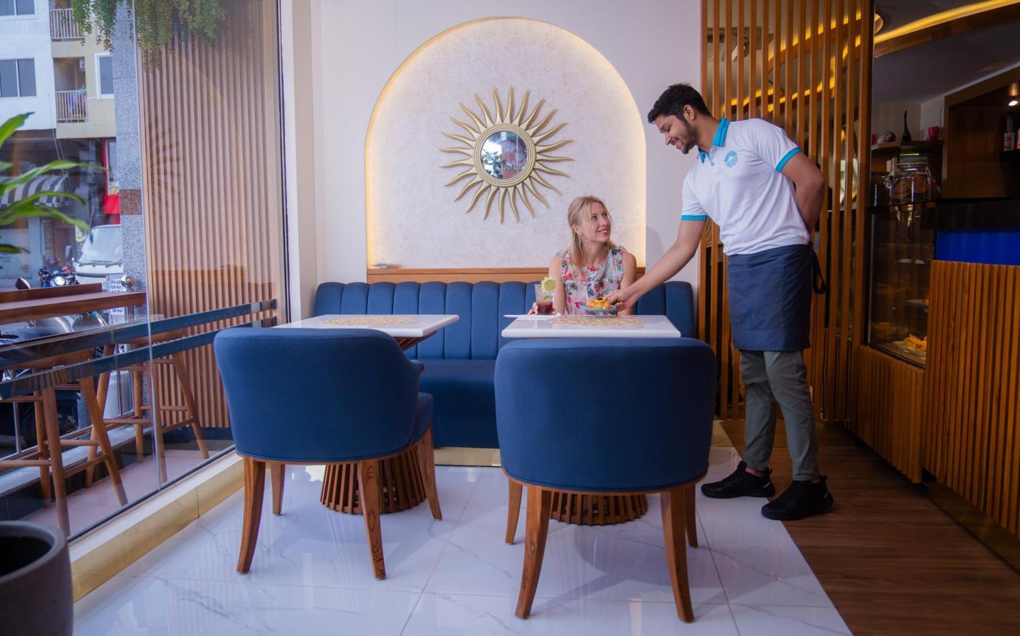 Umet Seaview Hotel With Free Airport Pick Up And Drop T&C Apply Мале Экстерьер фото