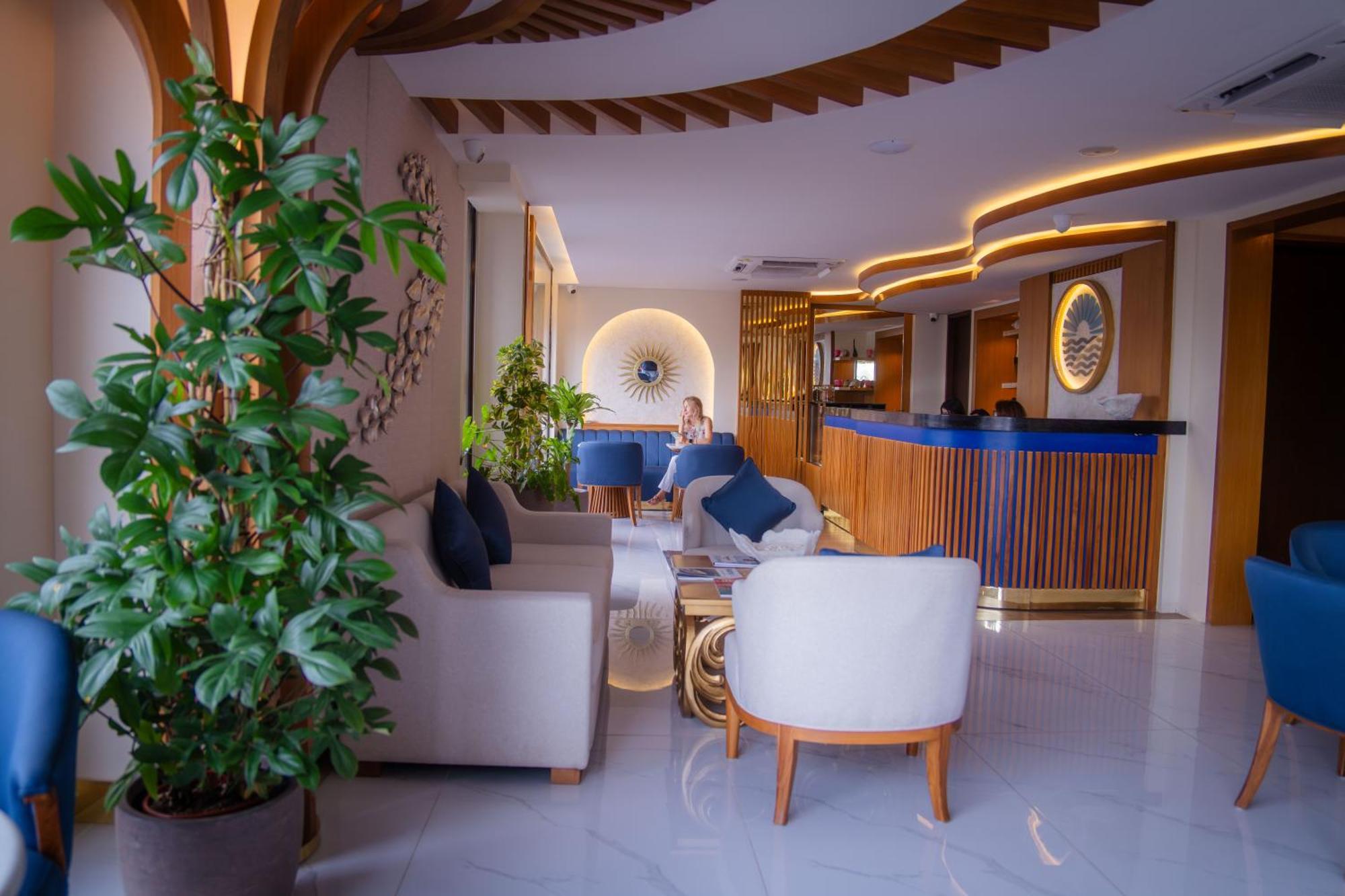Umet Seaview Hotel With Free Airport Pick Up And Drop T&C Apply Мале Экстерьер фото