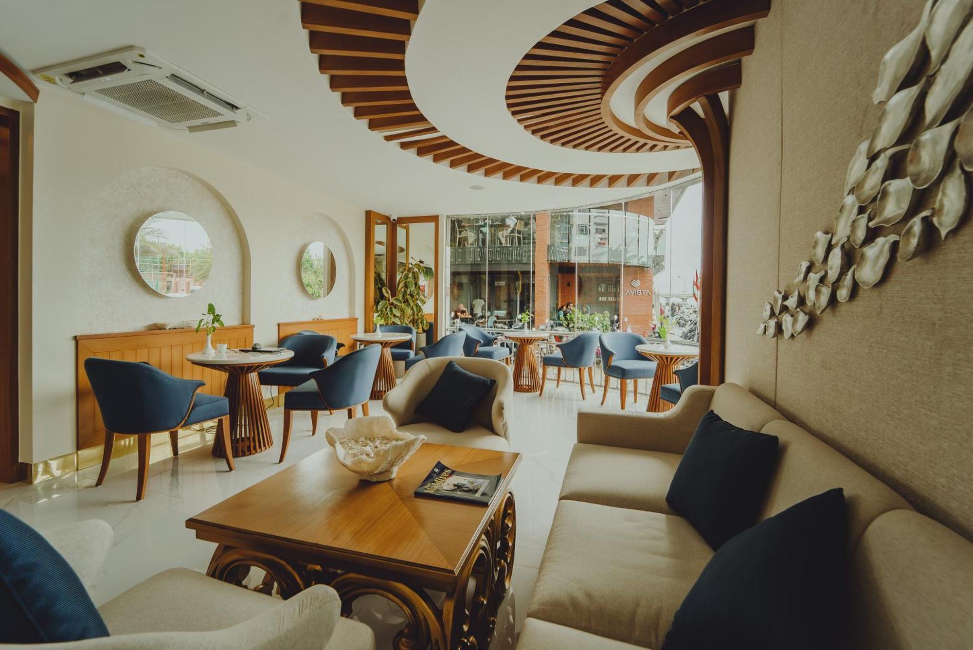 Umet Seaview Hotel With Free Airport Pick Up And Drop T&C Apply Мале Экстерьер фото